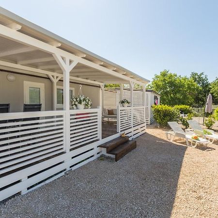 Zelena Laguna Mobile Homes Mugeba ภายนอก รูปภาพ