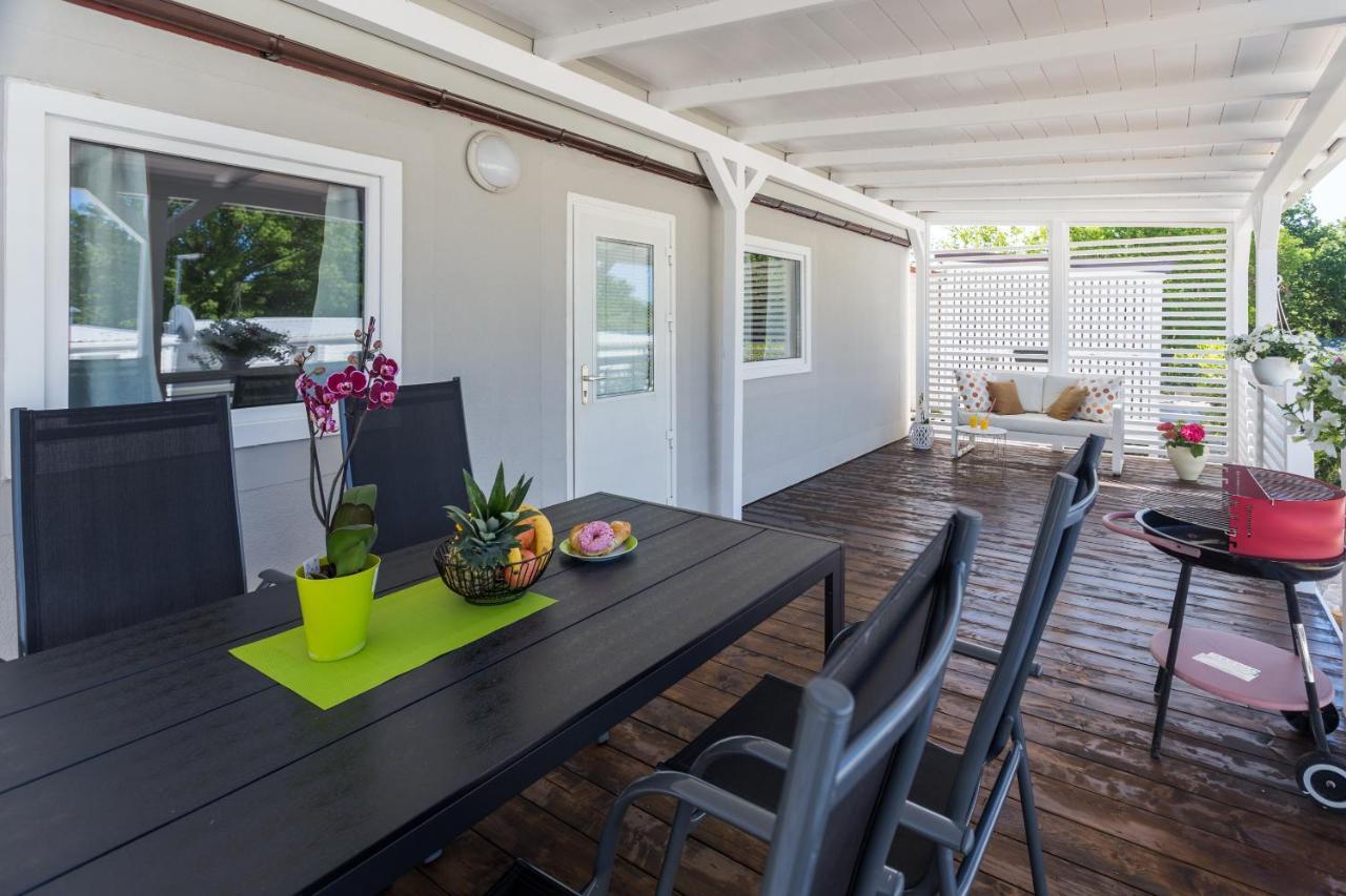 Zelena Laguna Mobile Homes Mugeba ภายนอก รูปภาพ