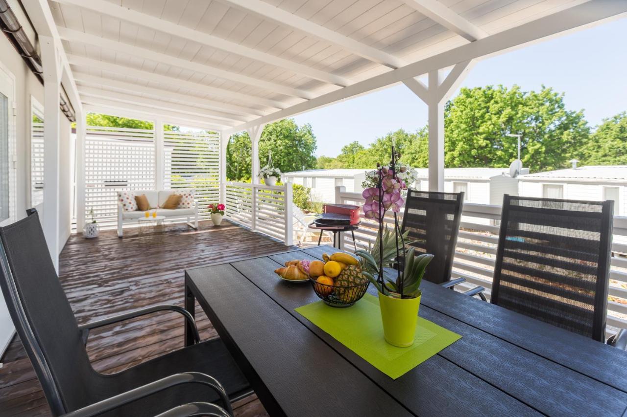 Zelena Laguna Mobile Homes Mugeba ภายนอก รูปภาพ