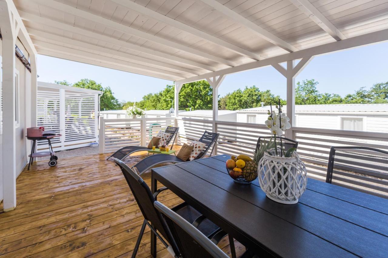 Zelena Laguna Mobile Homes Mugeba ภายนอก รูปภาพ