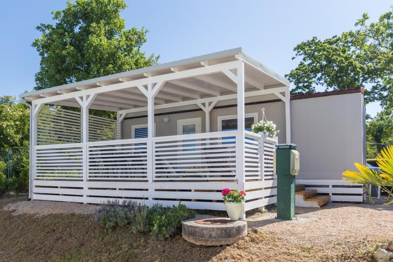 Zelena Laguna Mobile Homes Mugeba ภายนอก รูปภาพ
