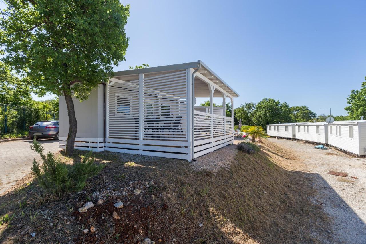 Zelena Laguna Mobile Homes Mugeba ภายนอก รูปภาพ